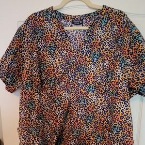 4X Women's Scrub Top